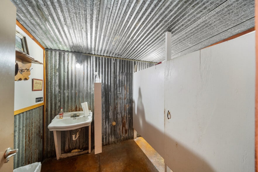 More Photos Of 27004 Highway 6, Hempstead Land For Sale