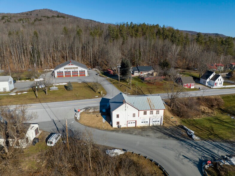 More Photos Of 7392 US-4, Woodstock Police Fire Station For Sale