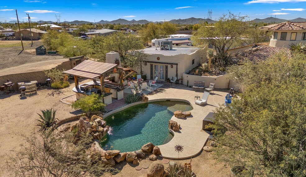 More Photos Of 1935 E Joy Ranch Rd, Phoenix Specialty For Sale