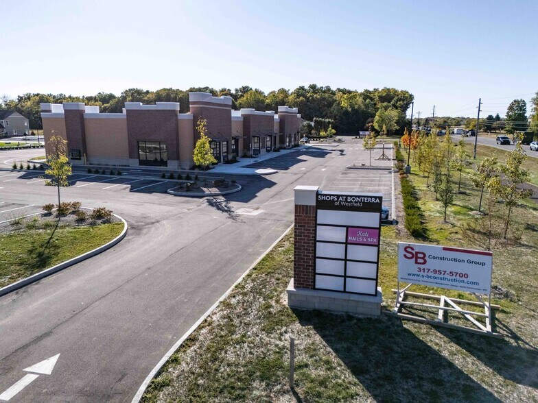 More Photos Of 17576 Alba Ln, Westfield Storefront For Lease