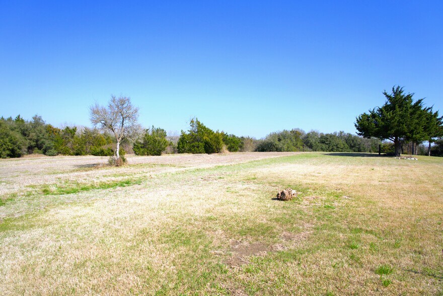 More Photos Of 2982 FM 2935, Brenham Flex For Sale