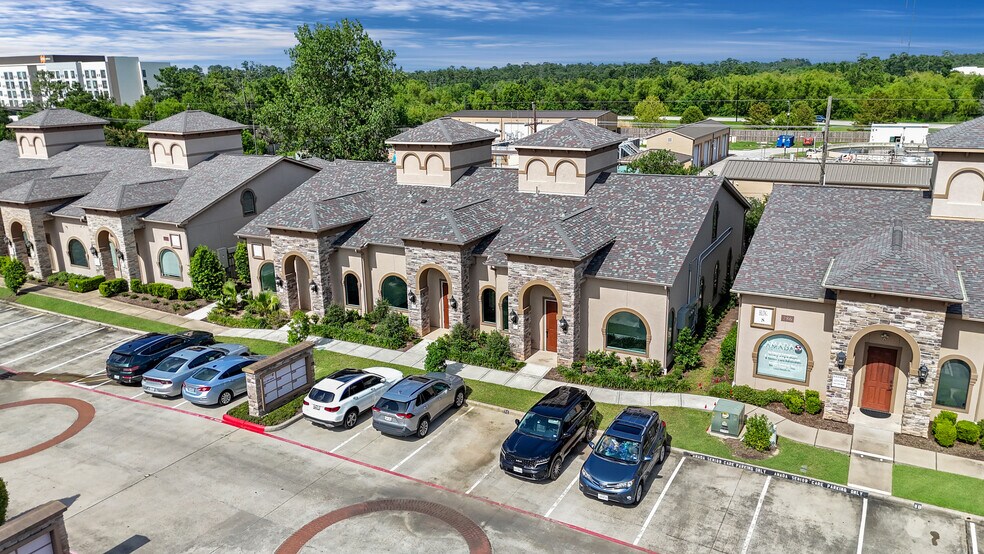 Primary Photo Of 284 Ed English Dr, Shenandoah Medical For Sale