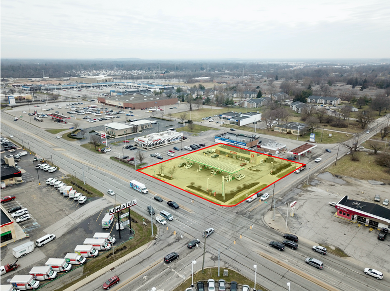 More Photos Of 4002 S East St, Indianapolis Convenience Store For Sale