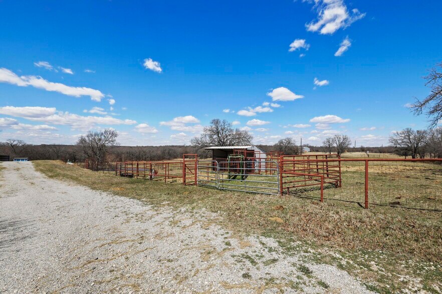 More Photos Of 406 County Road 1744, Chico Land For Sale