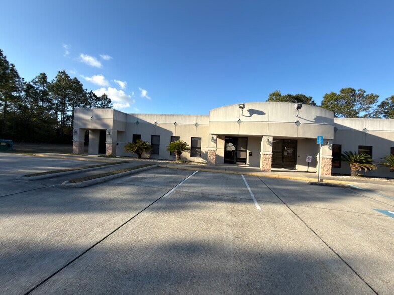 More Photos Of 993 Tommy Munro Dr, Biloxi Office For Sale