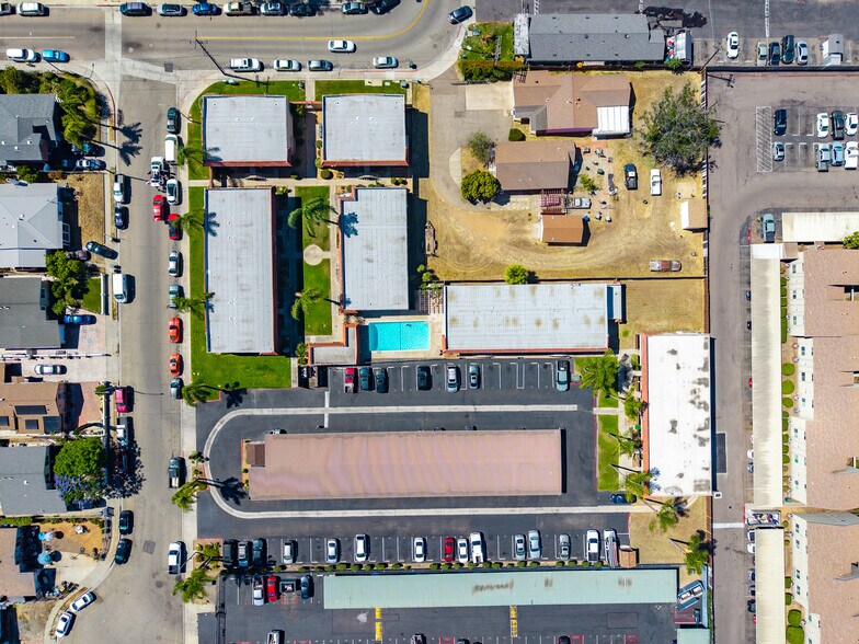More Photos Of 345 E Park Ave, Escondido Apartments For Sale