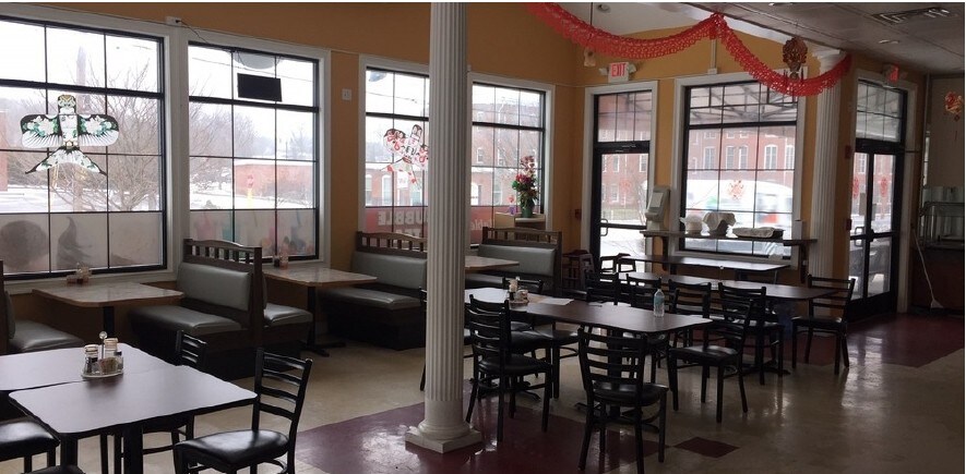 More Photos Of 56 Canal St, Millbury Service Station For Lease