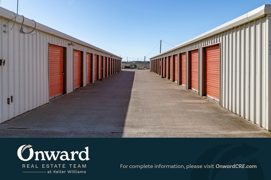 More Photos Of 553 Derrs Chapel Rd, Italy Self Storage For Sale