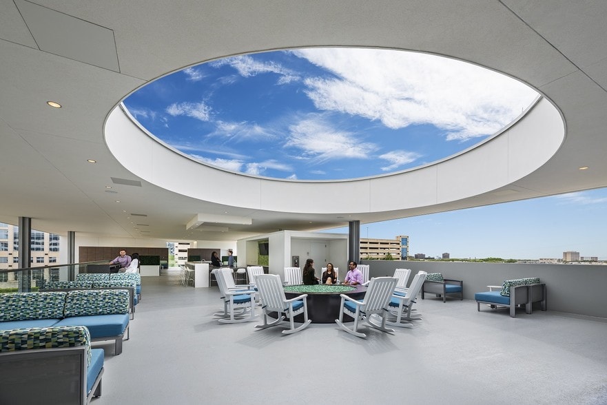 More Photos Of 14545 N Dallas Pky, Dallas Office For Lease