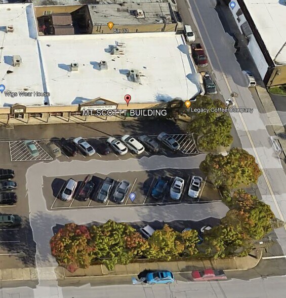 Primary Photo Of 120 NW Miller Ave, Gresham General Retail For Lease