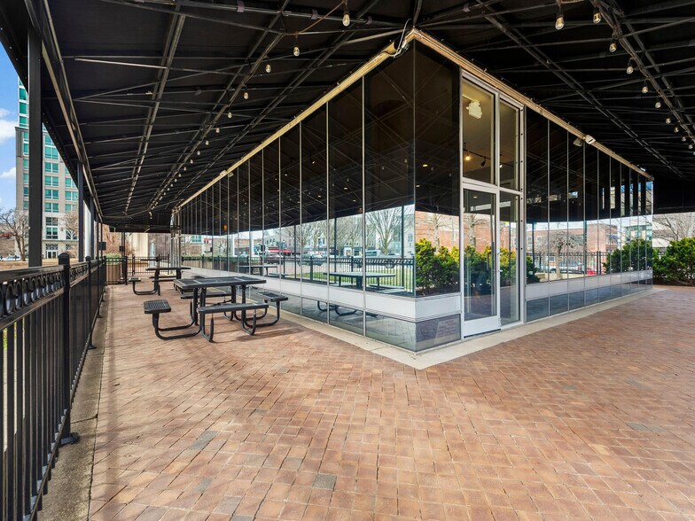 More Photos Of 1 N Pack Sq, Asheville Office For Lease