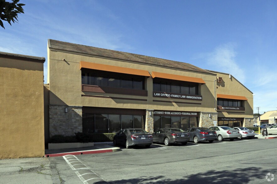 More Photos Of 559 N Mountain Ave, Upland Unknown For Lease