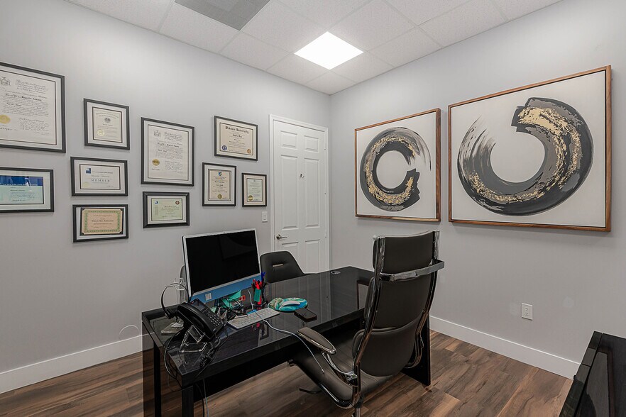 More Photos Of 7301 Wiles Rd, Coral Springs Medical For Lease