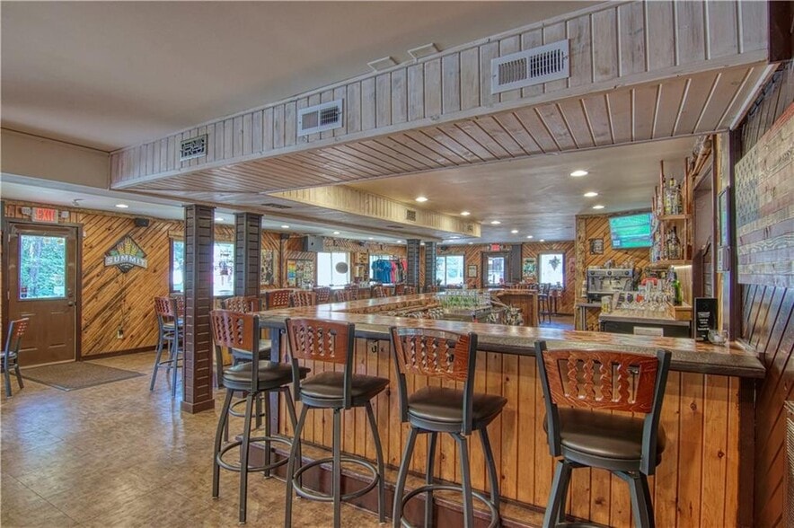 More Photos Of 14392 W County Road K, Hayward Restaurant For Sale