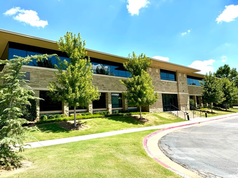 More Photos Of 2601 Kelley Pointe Pky, Edmond Medical For Sale