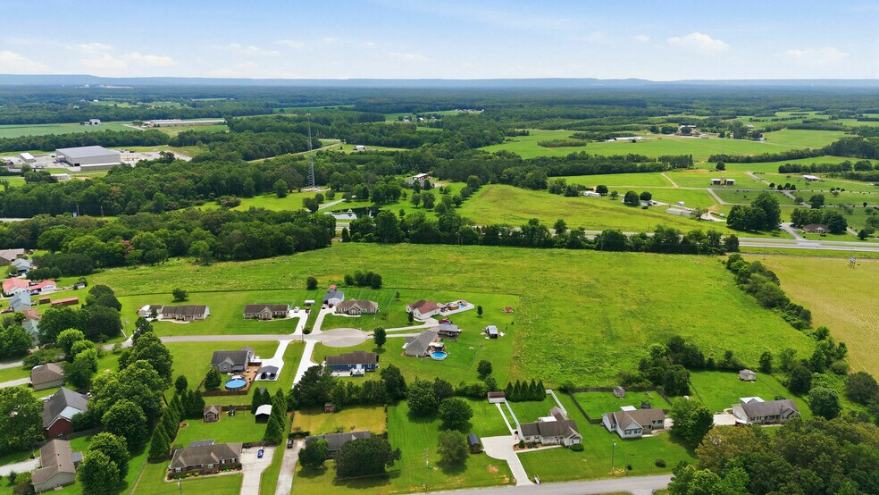 More Photos Of Old Tullahoma hwy, Tullahoma Land For Sale