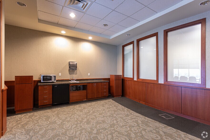 More Photos Of 2525 Lake Park Blvd, Salt Lake City Medical For Lease