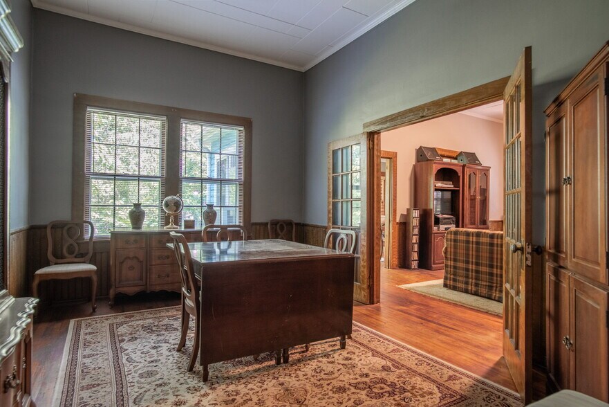 More Photos Of , Kings Mountain Unknown For Sale