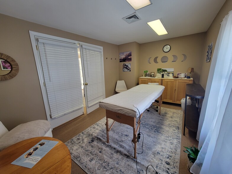 More Photos Of 683 Main St, Norwell Loft Creative Space For Lease