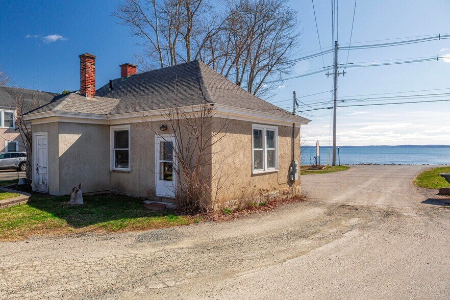 More Photos Of 3 Lumber Ln, Bar Harbor Flex For Sale