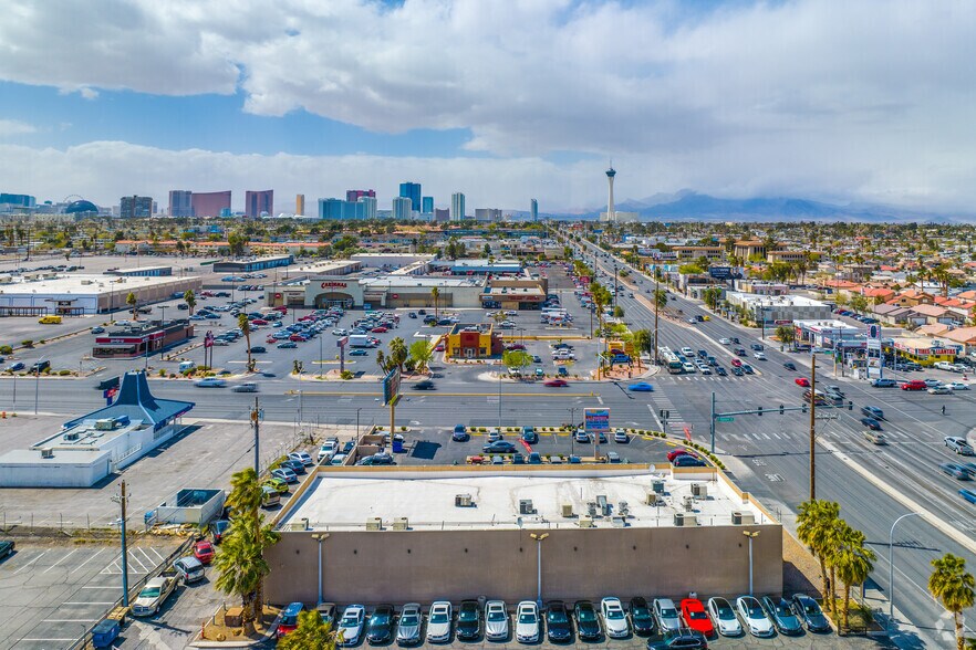 More Photos Of 2520 S Eastern Ave, Las Vegas Freestanding For Sale