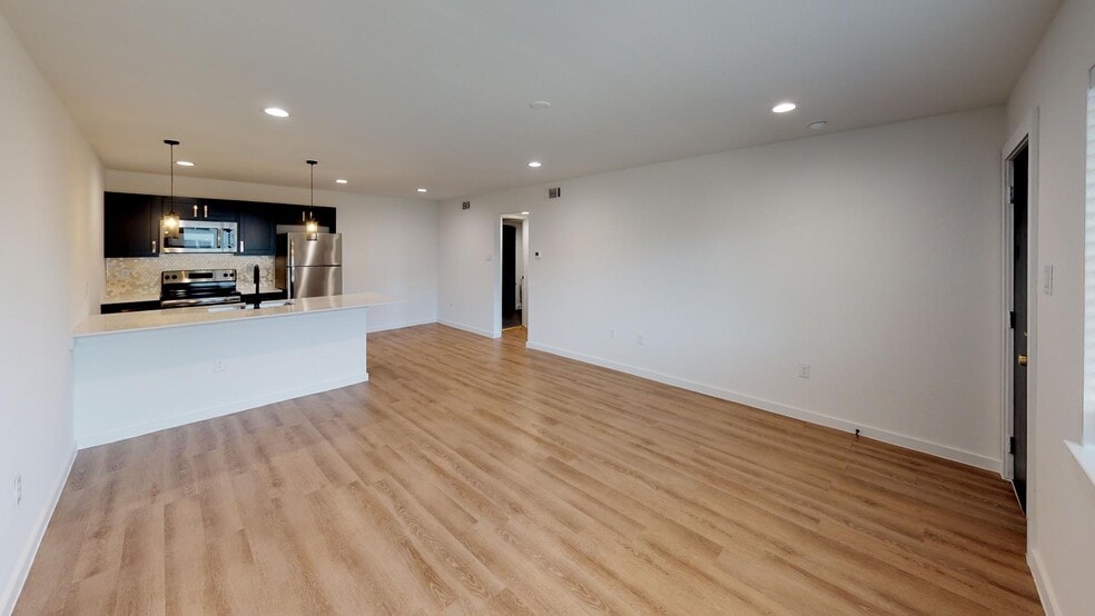 More Photos Of 5103-5111 Live Oak St, Dallas Apartments For Sale