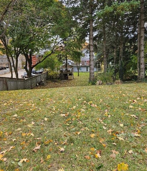 More Photos Of 1154 Queens Blvd, Kitchener Apartments For Sale