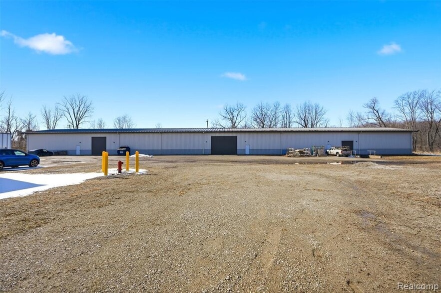More Photos Of 415 N Lafayette St, South Lyon Warehouse For Sale