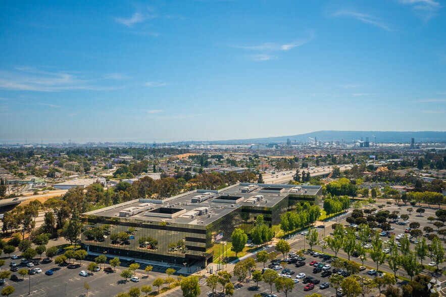 More Photos Of 1500 Hughes Way, Long Beach Office For Lease