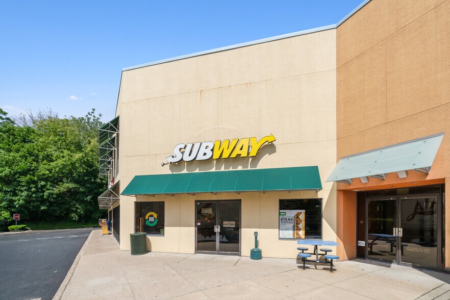 More Photos Of 8080 Old York Rd, Elkins Park General Retail For Lease