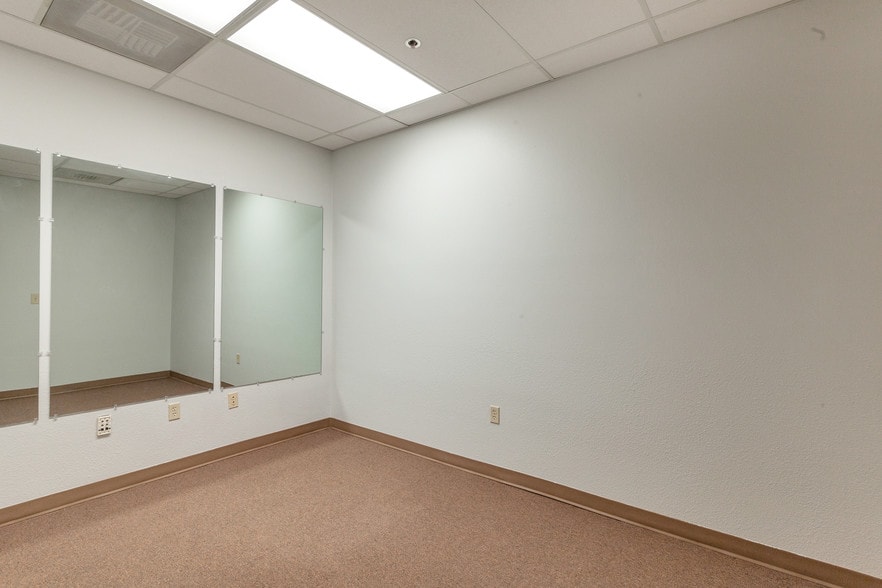 More Photos Of 2400 N Tenaya Way, Las Vegas Office For Sale