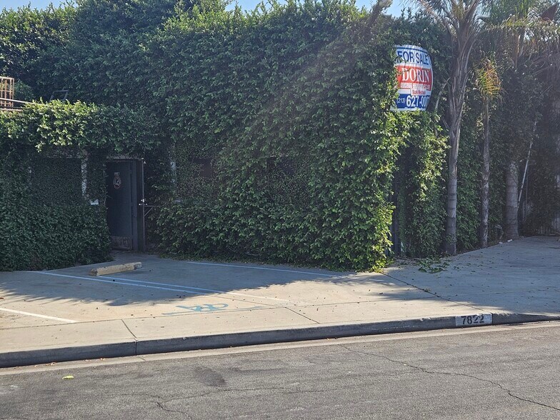 More Photos Of 7822 Salt Lake Ave, Cudahy Warehouse For Sale