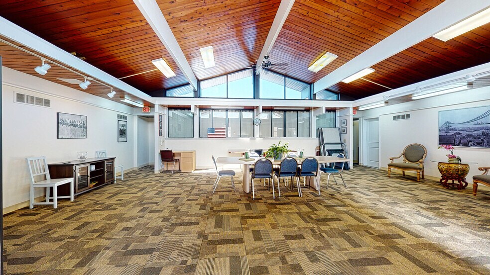 More Photos Of 1191 Dolsontown Rd, Middletown Loft Creative Space For Sale