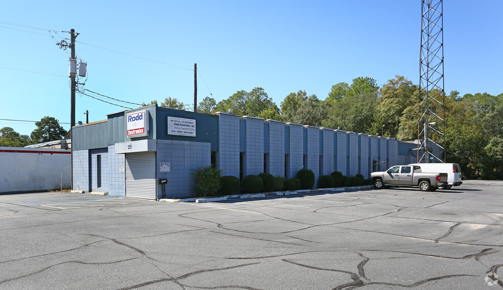 Primary Photo Of 1211 N Slappey Blvd, Albany Storefront For Sale