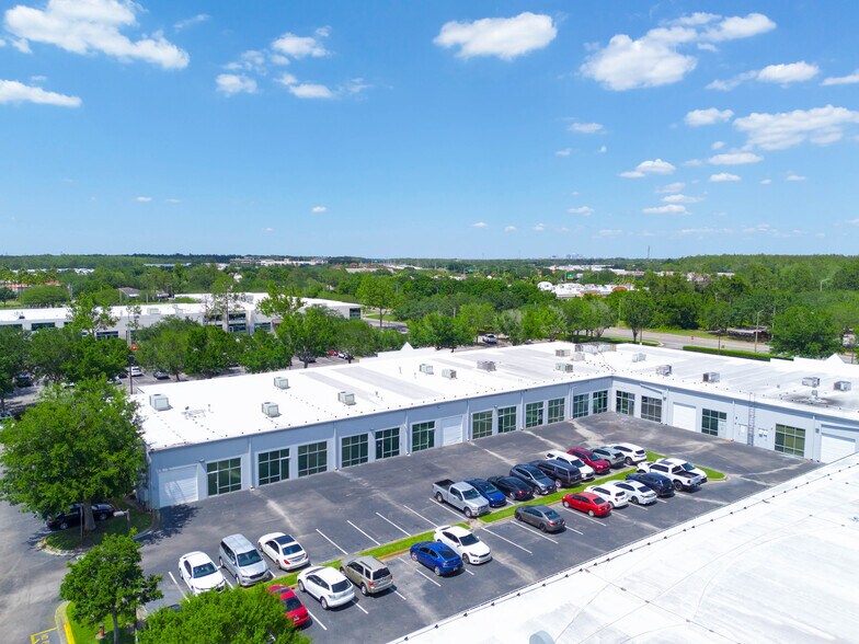 More Photos Of 7350 Futures Dr, Orlando Office For Sale