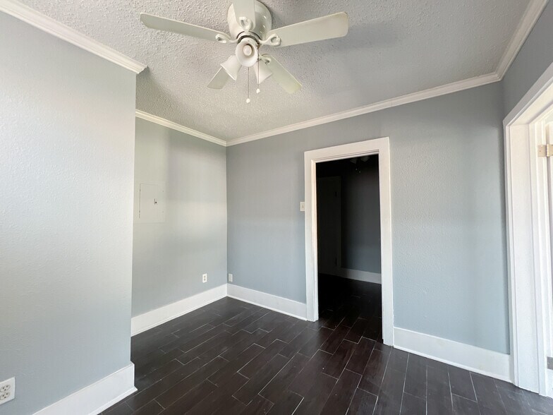 More Photos Of 1468 N Claiborne Ave, New Orleans Office Residential For Sale