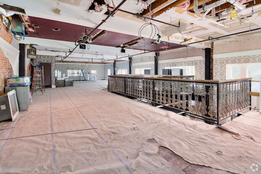 More Photos Of 477 H St NW, Washington General Retail For Sale