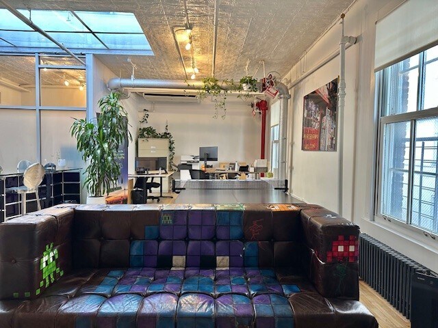 More Photos Of 166 Mercer St, New York Office For Lease