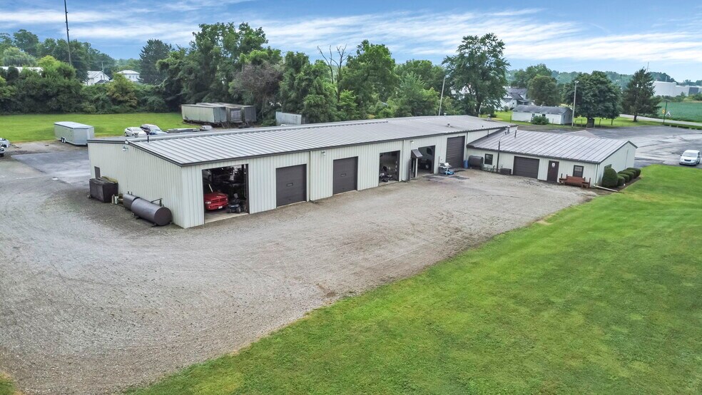 More Photos Of 544 W High St, Edison Auto Dealership For Sale