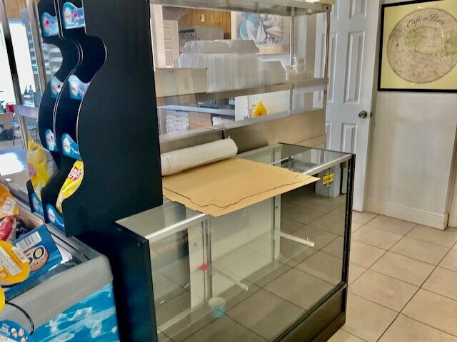 More Photos Of 245 N Banana River Dr, Merritt Island Convenience Store For Sale