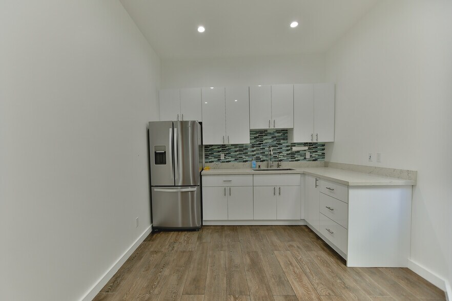 More Photos Of 380 7th St, San Francisco Loft Creative Space For Lease