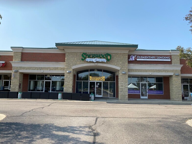 More Photos Of 45617-45721 Hayes Rd, Shelby Township Unknown For Lease