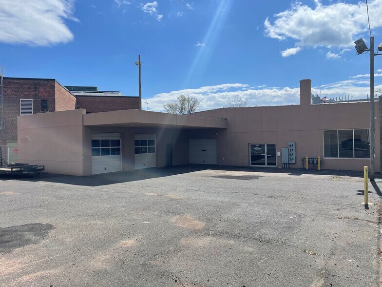 More Photos Of 665-679 Bloomfield Ave, Montclair Freestanding For Lease