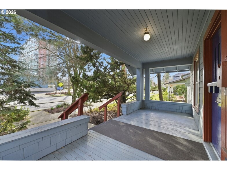 More Photos Of 245 W 13th Ave, Eugene Office For Sale