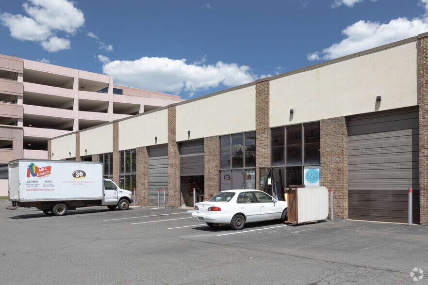 More Photos Of 2711 Dorr Ave, Merrifield Warehouse For Lease