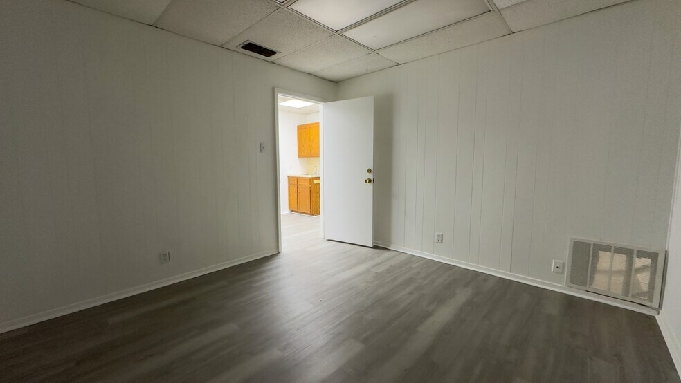 More Photos Of 4918 Profit Dr, Tyler Industrial For Lease