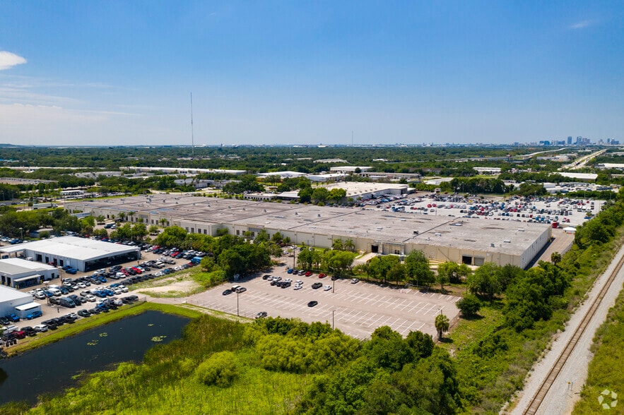 More Photos Of 8800-8824 E Adamo Dr, Tampa Distribution For Lease