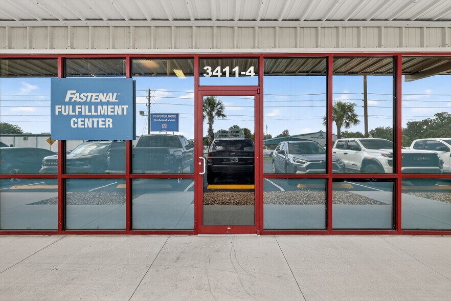 More Photos Of 3411 W Main St, Leesburg Mixed Retail For Lease