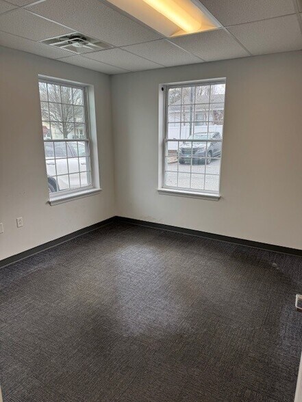 More Photos Of 229-231 N Main St, Smyrna Office For Lease