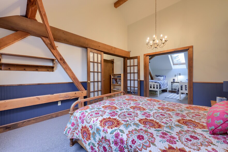 More Photos Of 9043 Mountain Rd, Alburtis Office Residential For Sale